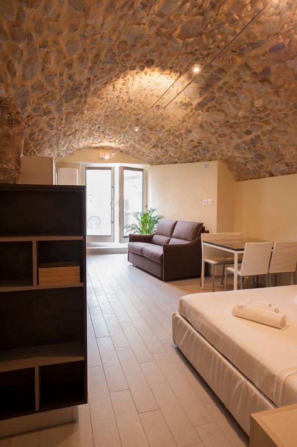 La Bellavita Del Garda Luxury Apartments San Felice del Benaco Buitenkant foto